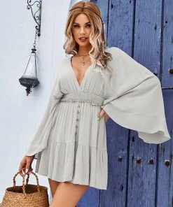 CUPSHE Germaine V-Neck Backless Elastic Waist Dress Dresses