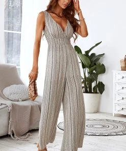 CUPSHE Germaine V-neck Sleeveless Smocking Jumpsuit Accs & Clothing