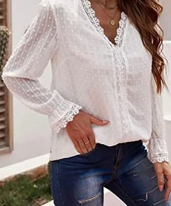 CUPSHE Lace Trims Bubble Sleeve V-neck Top