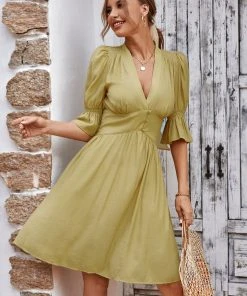 CUPSHE Dresses Cable Beach V-neck Bubble Sleeve Smocking A-Shape Dress