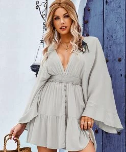 CUPSHE Germaine V-Neck Backless Elastic Waist Dress Dresses