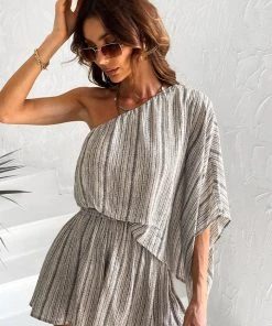 CUPSHE Claire One Shoulder Loose Woven Jumpsuit Accs & Clothing