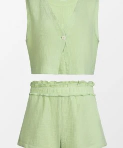 CUPSHE Lyanna V-Neck Sleeveless Ruffle Matching Set