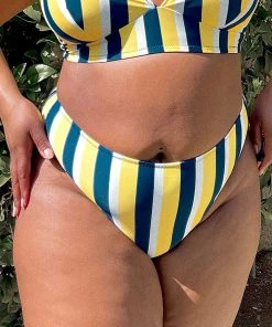 CUPSHE Michelle Striped Plus Size Bikini Bottom