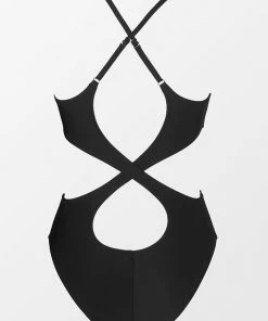 CUPSHE Kasey Black Cutout Back One Piece Swimsuit
