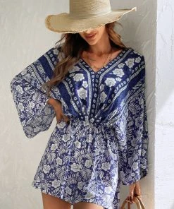 CUPSHE Demetria Loose Plunge 3/4 Sleeve Jumpsuit