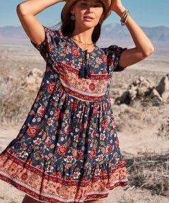 CUPSHE Dresses Jaycee Bubble Sleeve Tassel Dress