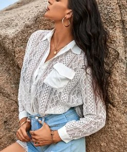 CUPSHE Liberty Cut Out Lace Trims Shirt Collar Cover Up