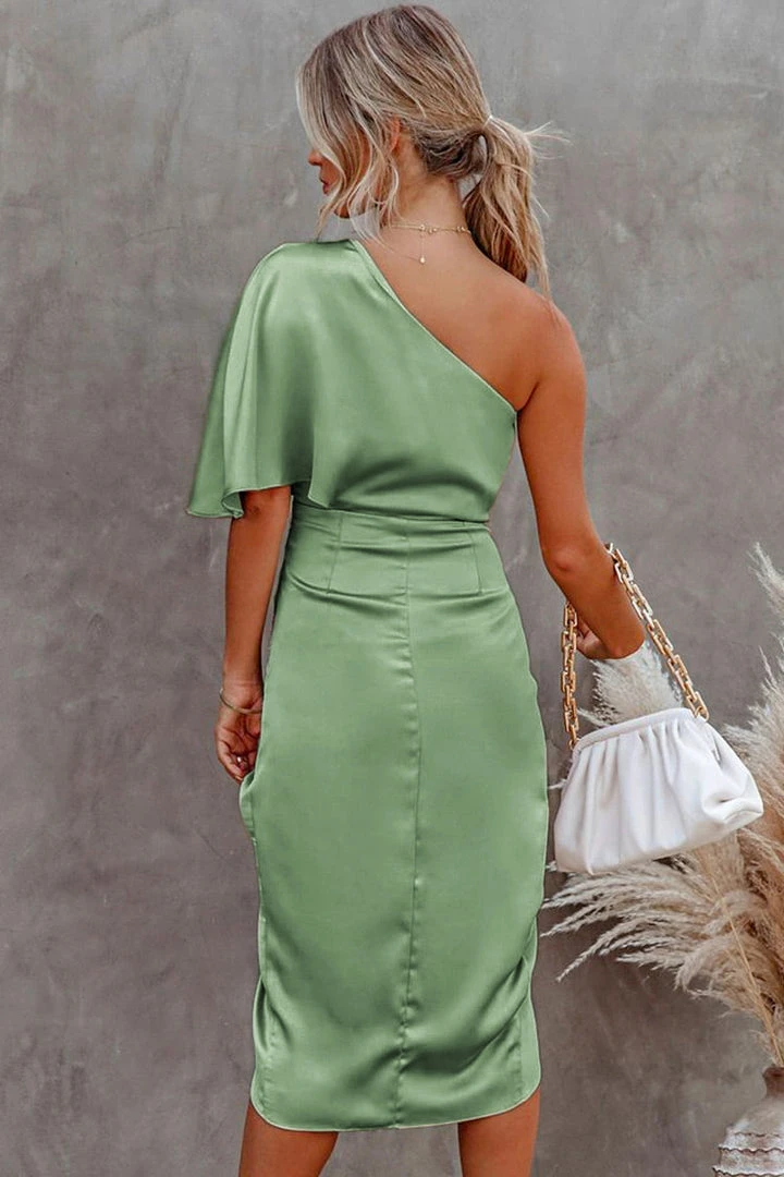 CUPSHE Dresses Ramla Sheath One-shoulder Light Green Dress