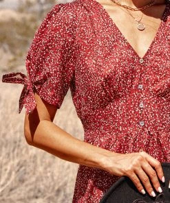 CUPSHE Wendy Bubble Sleeve V-neck A-shape Dress