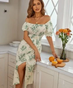 CUPSHE Delina Missy Floral Bubble Sleeve A-Shape Dress
