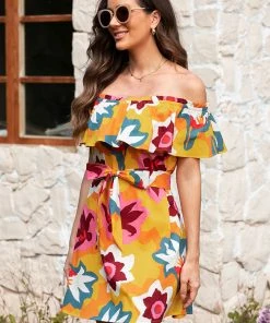 CUPSHE Marlene Floral Ruffle Off Shoulder Dress