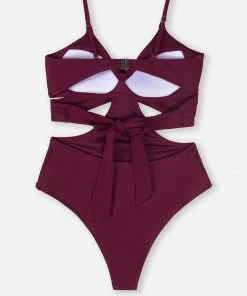 CUPSHE Nathalie Cut Out One Piece Swimsuit One Pieces