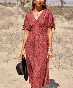 CUPSHE Wendy Bubble Sleeve V-neck A-shape Dress