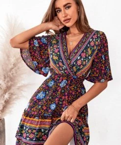 CUPSHE Dresses Gabby V-neck Tie Waist Ruffle Wrap Dress