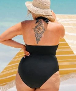 CUPSHE Seaside Holiday Twist Front Tummy Control Black Plus Size One Piece