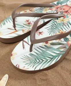 CUPSHE Leopard Tropical Print Flip Flops