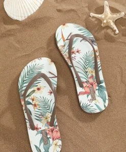 CUPSHE Leopard Tropical Print Flip Flops