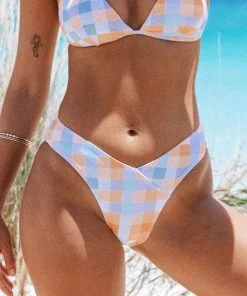 CUPSHE Jaida Checkered High Cut Bikini Bottom