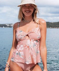 CUPSHE Bikinis Breana Floral V-neck Cut Out Low Waisted Tankini