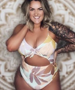 CUPSHE Hailie Floral Cut Out Knot One Piece Swimsuit One Pieces