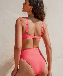 CUPSHE One Pieces Paluma Twist Front Cutout One Piece Swimsuit