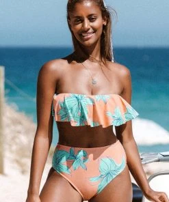 CUPSHE Swimwear BOGO 40% OFF Blooming Flowers Flounce Bandeau Bikini Top
