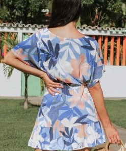 CUPSHE Madilynn V-neck Short Sleeves Short Dress Dresses