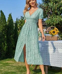 CUPSHE Courtney Ditsy Plunge A-Shape Dress