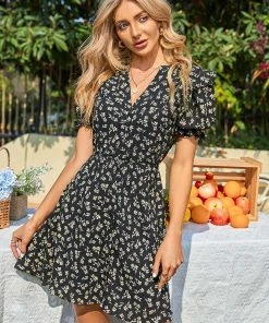 CUPSHE Dresses Palizzi Bubble Sleeve Ditsy Ruching Dress