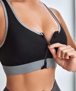 CUPSHE Accs & Clothing Creekside U-neck Front Zipper Cut Out Sports Bra