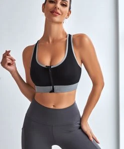 CUPSHE Accs & Clothing Creekside U-neck Front Zipper Cut Out Sports Bra
