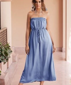 CUPSHE Dresses Avalynn Drawstring Waist Halter Maxi Dress