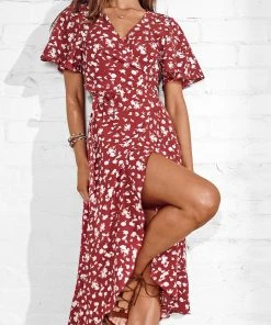 CUPSHE Luciana V-neck Bell Sleeve Mid Length Dress