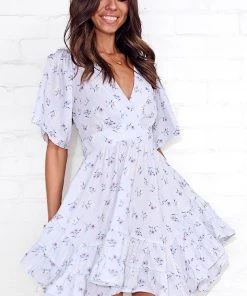 CUPSHE Chrystal Short Length Ruffle Half Sleeves A-shape Dress Dresses