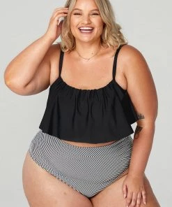 CUPSHE Ruffle Plus Size Bikini With High Waisted Bottom