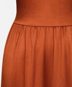 CUPSHE Kayli Backless Elastic Waist A-Shape Dresses