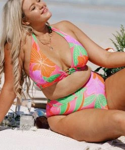 CUPSHE Swimwear UP TO 70% OFF Floral Impressions Halter High Waist Tummy Control Plus Bikini