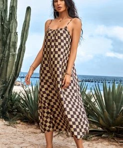CUPSHE Jazmyne Checkered Backless Slip Dress Dresses